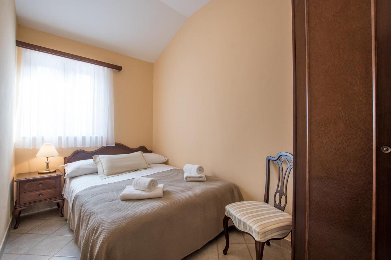 Apartments Viler Buje Εξωτερικό φωτογραφία